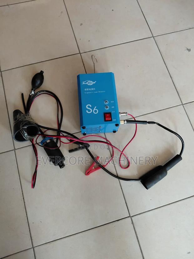 Heavy Duty Smoke Engine Leak Detector Machine - thumbnail 4