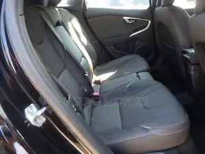 Volvo V40 2018 Black