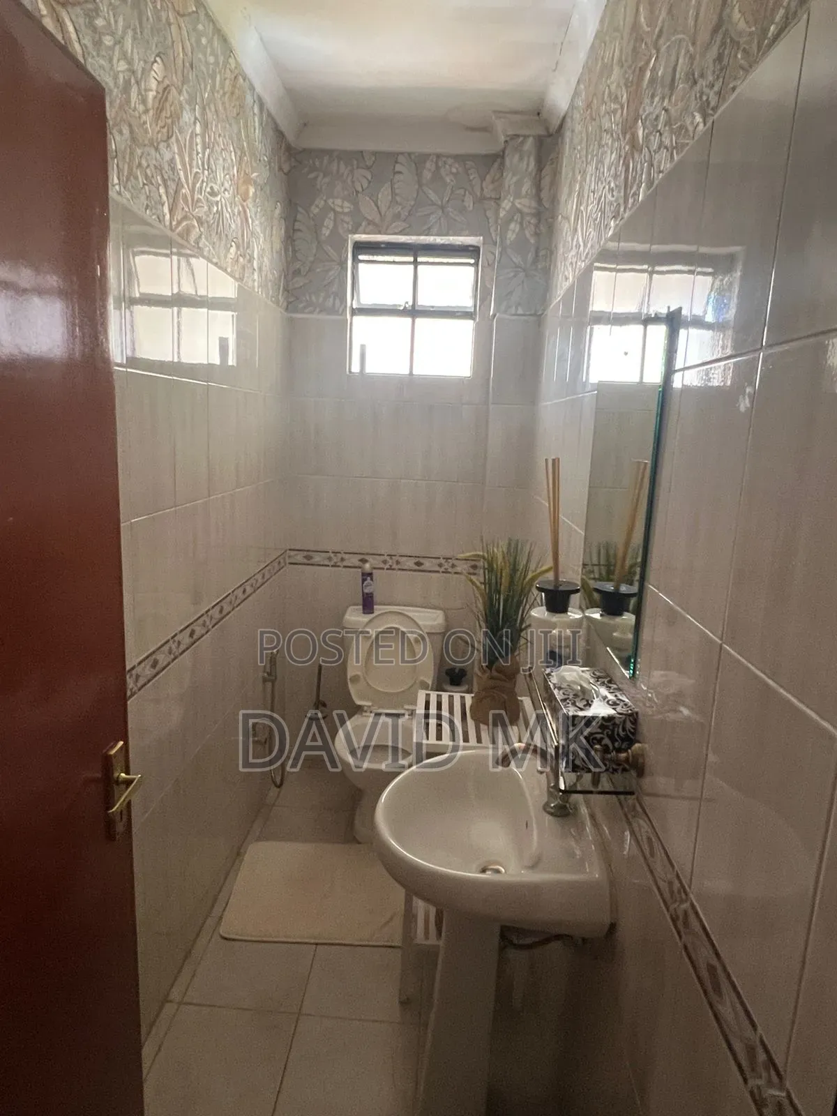 3bdrm Apartment in Tabere Scrent, Kileleshwa for sale