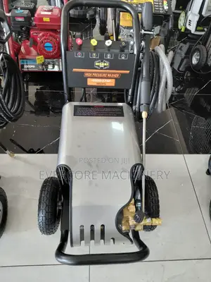 Hisaki Japan 3450psi Electric Single Phase Highpressure Washer.
