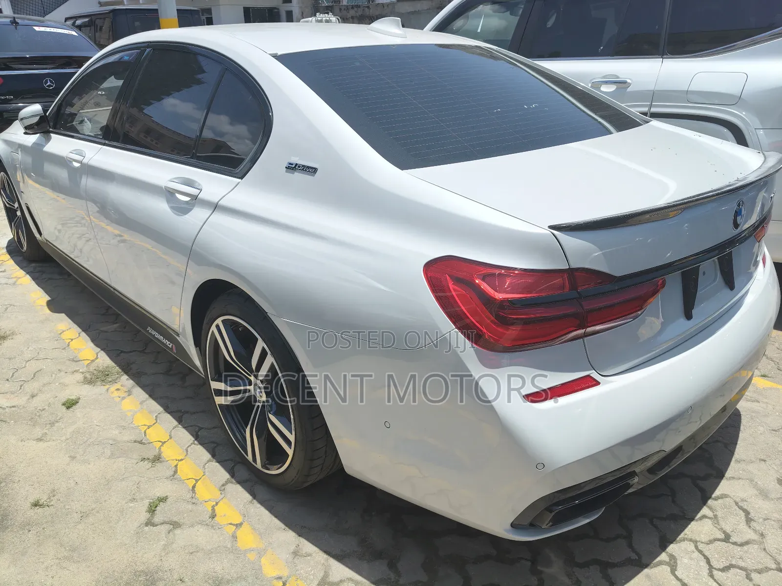BMW 740 2018 Purple