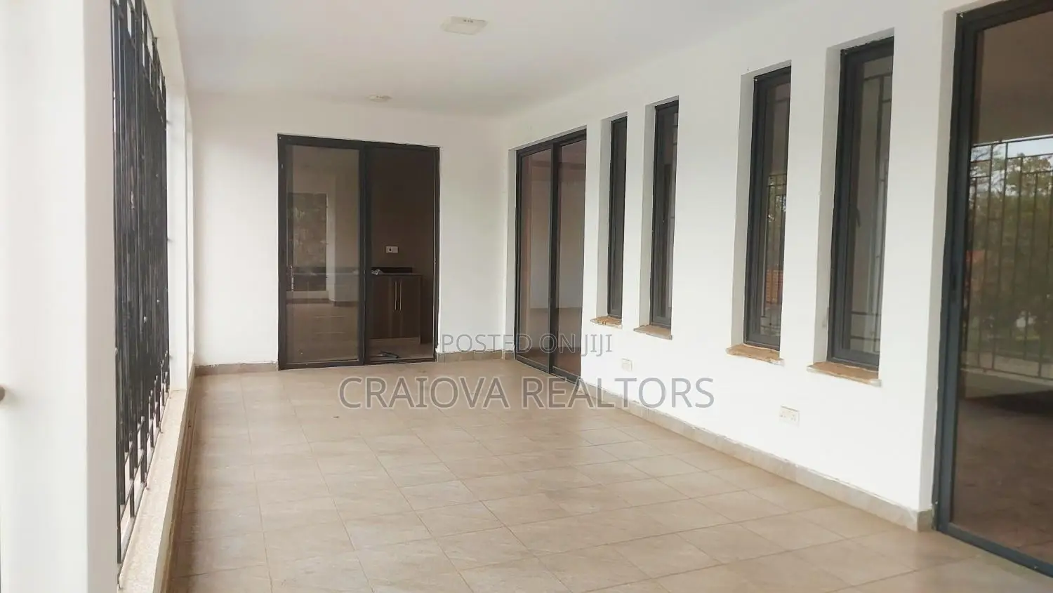 5bdrm Townhouse/Terrace in Lavington for sale