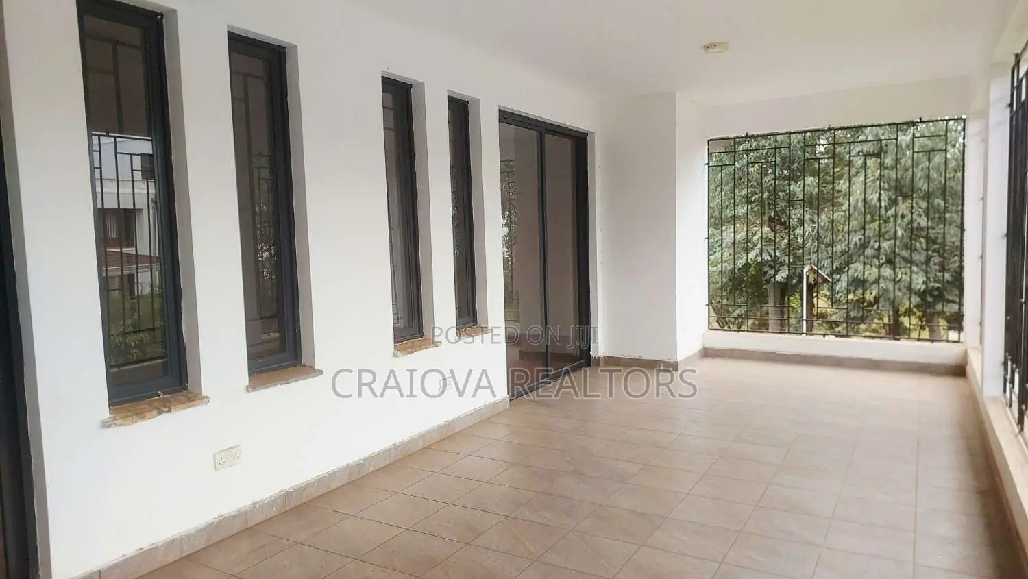 5bdrm Townhouse/Terrace in Lavington for sale