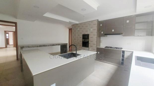 5bdrm Villa in Lavington for sale - thumbnail 16