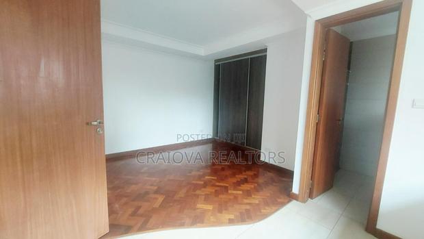 5bdrm Villa in Lavington for sale - thumbnail 17
