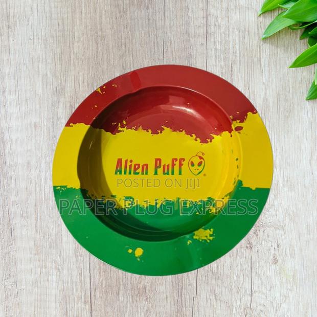 Alien Puff Rasta Metallic Ashtray - 14cm