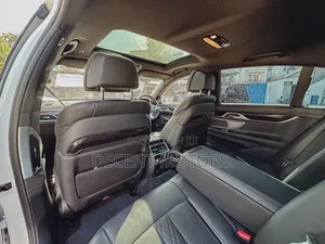 BMW 740 2018 Purple