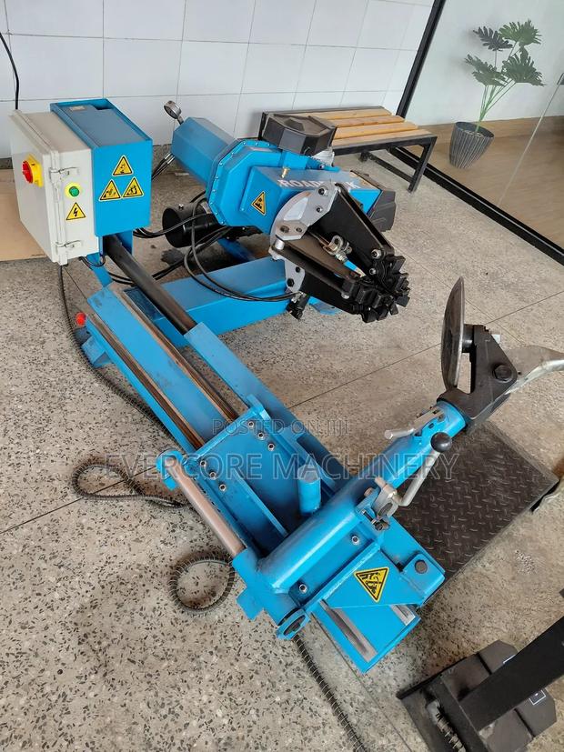 Commercial Roadbuck Italy Truck Tyre Changer Machine Three Phase.