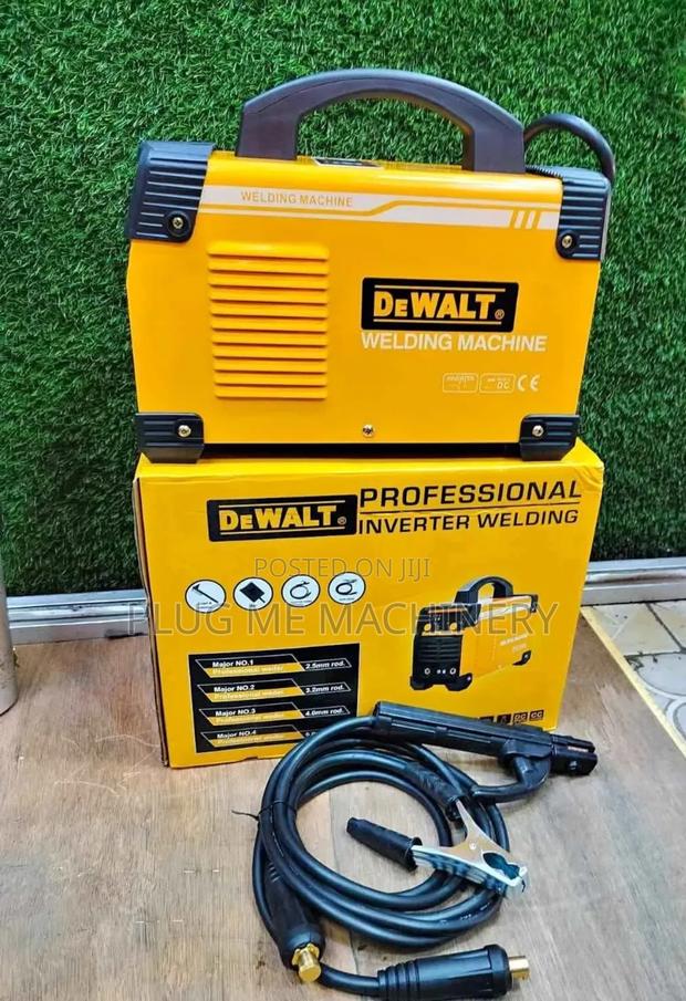 Dewalt Welding Machine 500ah/ New Dewalt Welding Machine