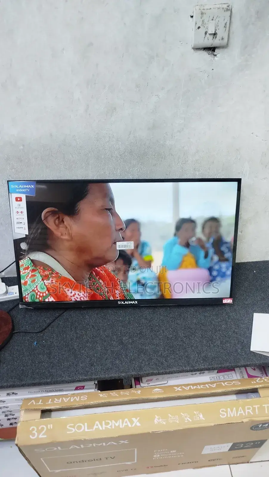 Solarmax 32inch Smart Android Tv
