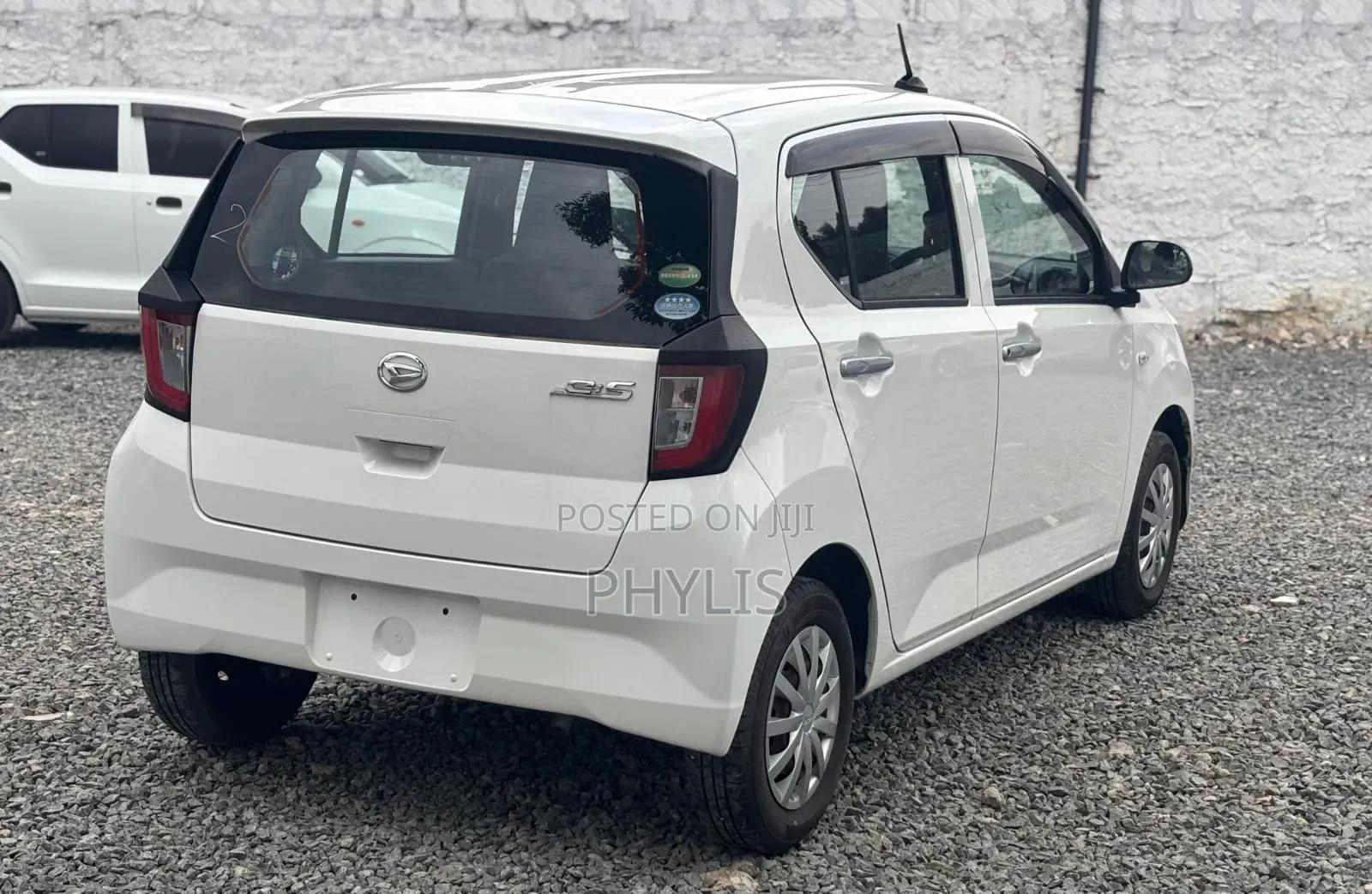 Daihatsu Mira 2018 White