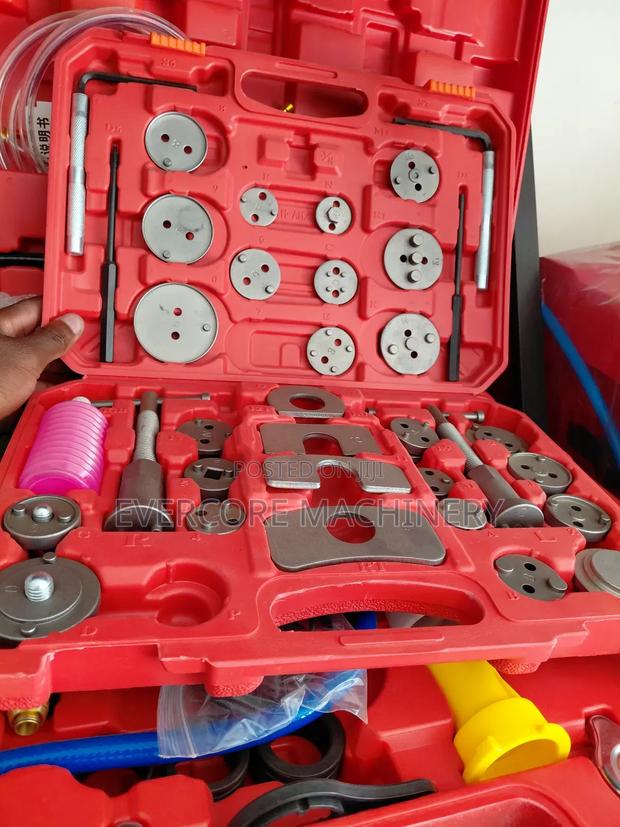 Break Tool Machine Heavy Duty Italian Technology. - thumbnail 3