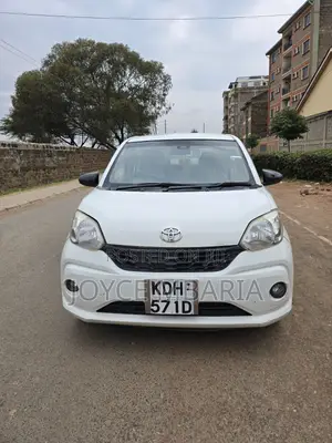 Toyota Passo 2016 White