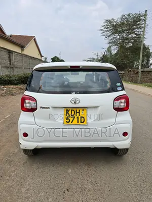 Toyota Passo 2016 White