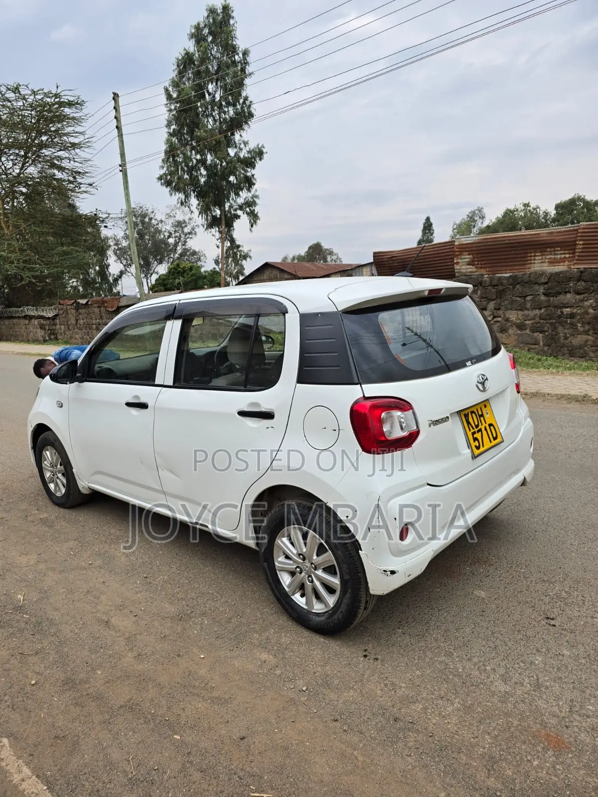 Toyota Passo 2016 White