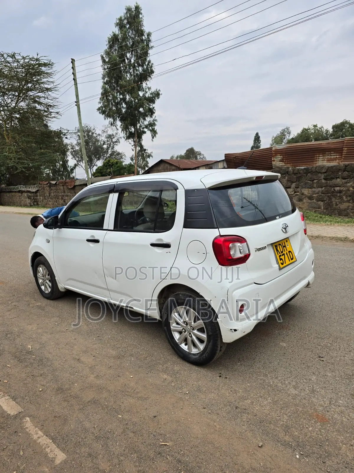 Toyota Passo 2016 White