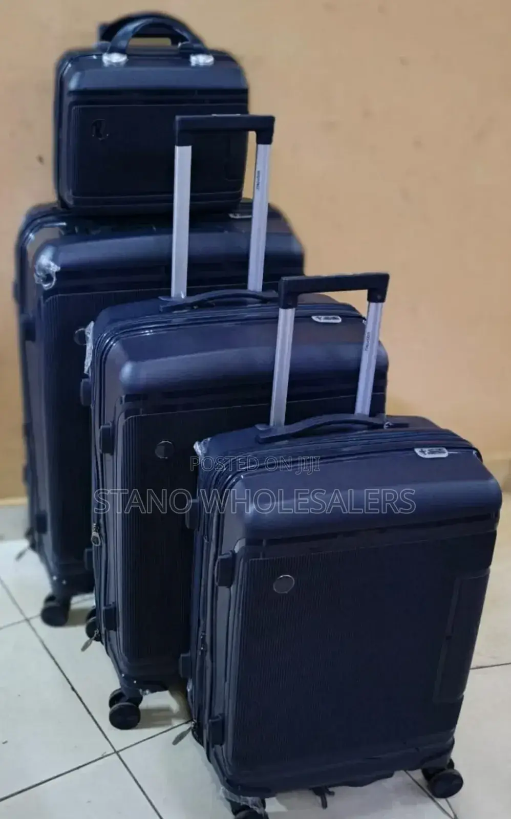 Travelling Suitcase Bags