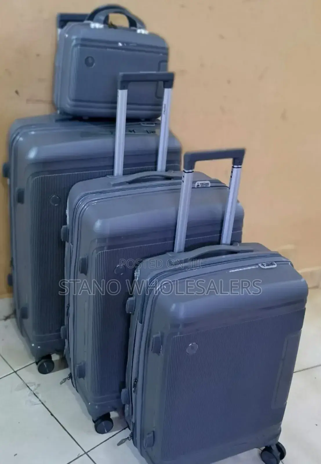 Travelling Bag Suitcase