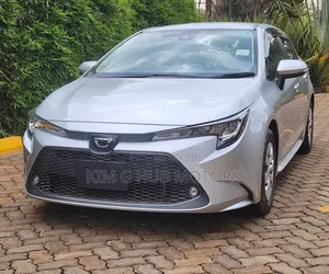 Toyota Corolla L (1.8L 4cyl 2A) 2019 Silver