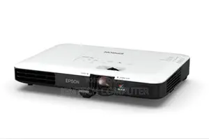 Epson Eb-1780w Ultra Portable 3lcd Projector