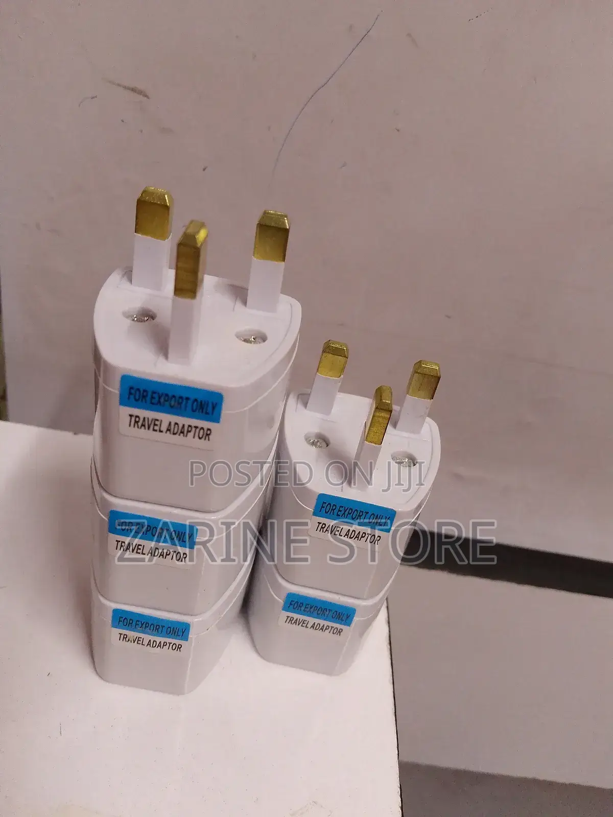 Travel Adaptor Fused Top Plug