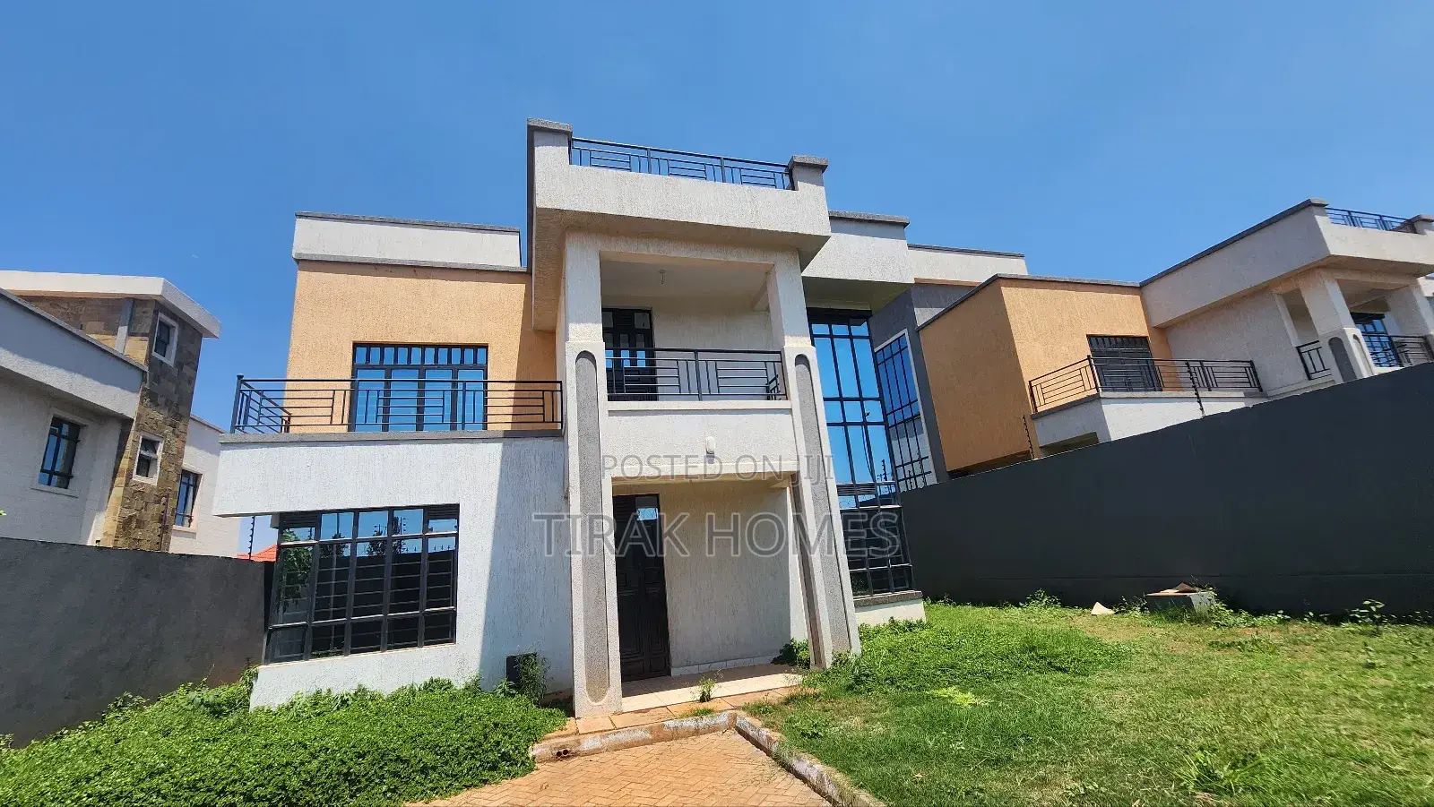 6bdrm Maisonette in Elgon Estate, Kenyatta Road / Theta for sale