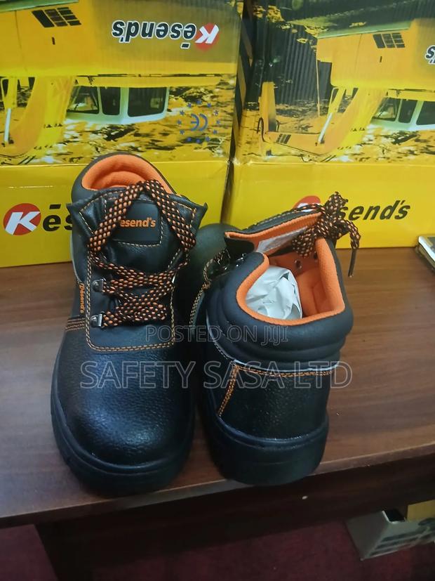 Safety Boots - main view