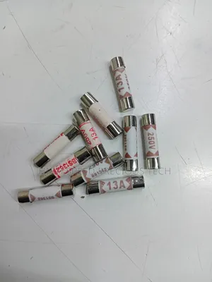 Fuse 13amps 10pcs