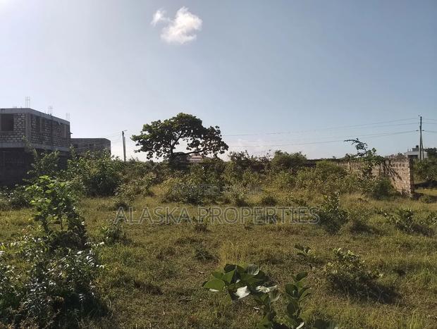 1/8 Prime Plot for Sale in Bamburi Seven Star - thumbnail 5