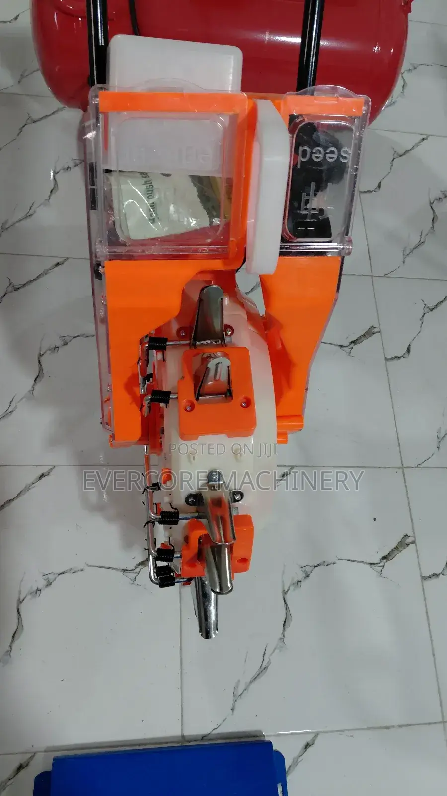 Manual Seed Planter With Fertiliser Box.