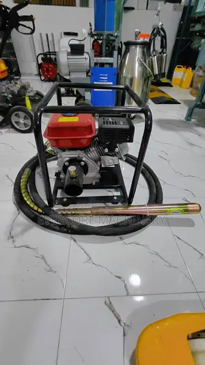 Aico Japan 8hp Petrol Concrete Poker Vibrator With 45mm Poker Shaft.