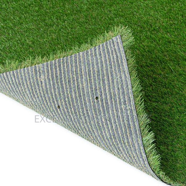 Artificial Grass Carpet for Balcony, Lawn Office Decor