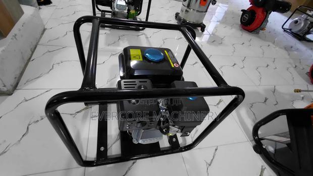 Kato Germany Heavy Duty Poker Vibrator Machine 8hp
