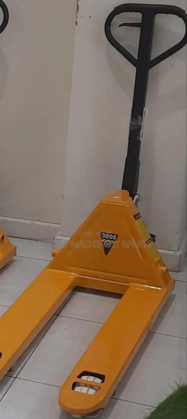 Hisaki Japan Manual Pallet Truck 3tonnes Wide