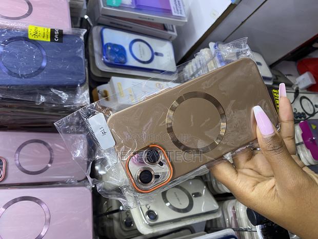 Kesta Apple iPhone 13 Magsafe Case With Lense Protector and Stand - thumbnail 2