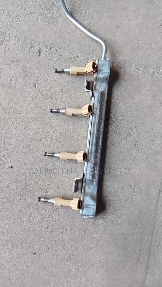 Fuel Rail With Nosal 3zr Toyota Noah,Voxy
