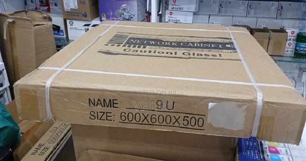 9u Wall Mount Data Cabinet 600 X 450 (Black)600x600 9u Rack Cabinet