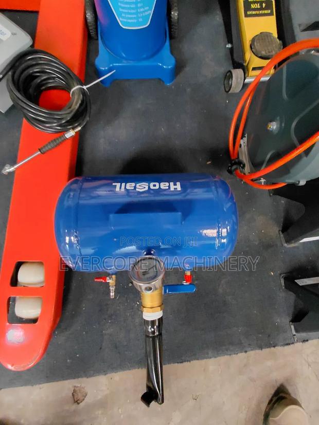 Haosail Italy 20litres Tyre Bead Booster/Blaster.