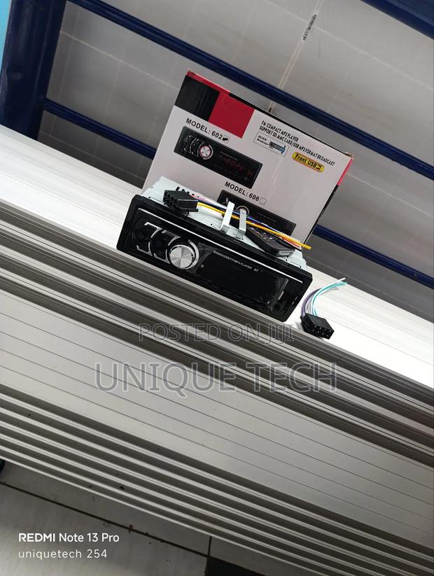 In-Car Bluetooth Stereo Mp3 Player Featuring Usb and Aux Inputs