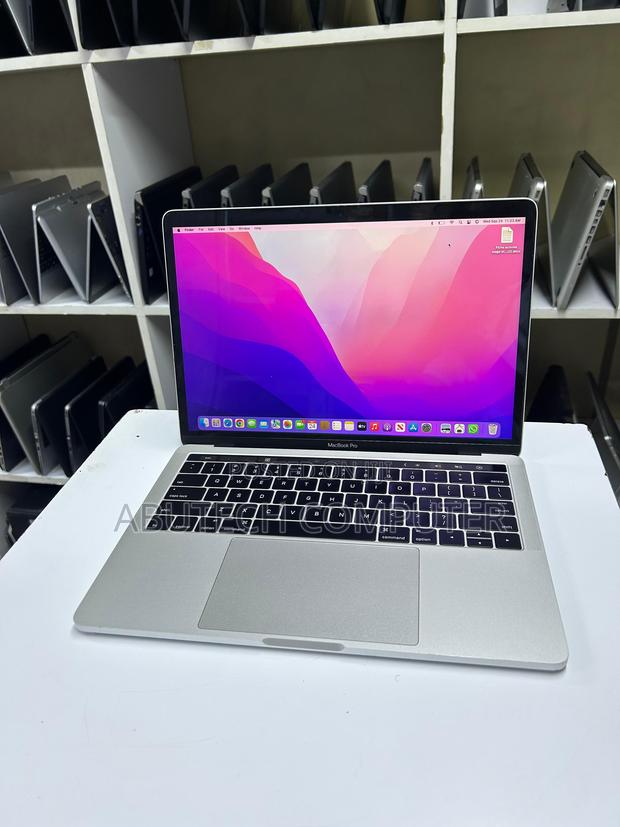 Laptop Apple MacBook Pro 2016 8GB Intel Core I5 SSD 500GB - main view