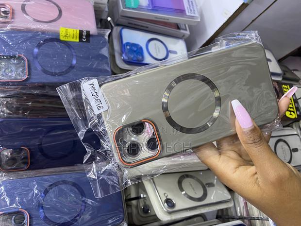 Moode Magnetic Case for iPhone 12 Pro Max With Lense Protector/ Stand - thumbnail 3