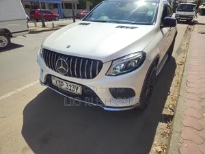 Mercedes-Benz GLE-Class 2019 White