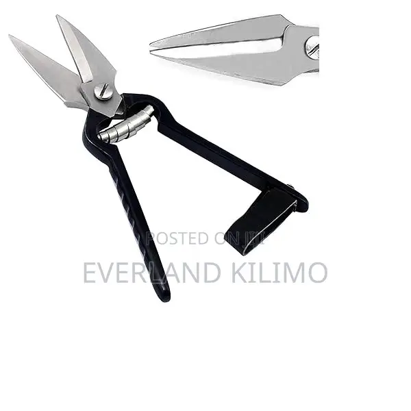 Easy-to-Use Goat Trimmer