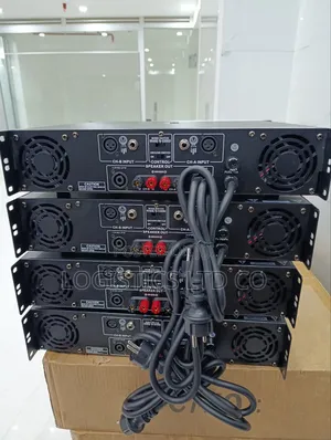 2u Peavey Cs 4080hz Power Amplifier (4080 Watts) 40 Transistors