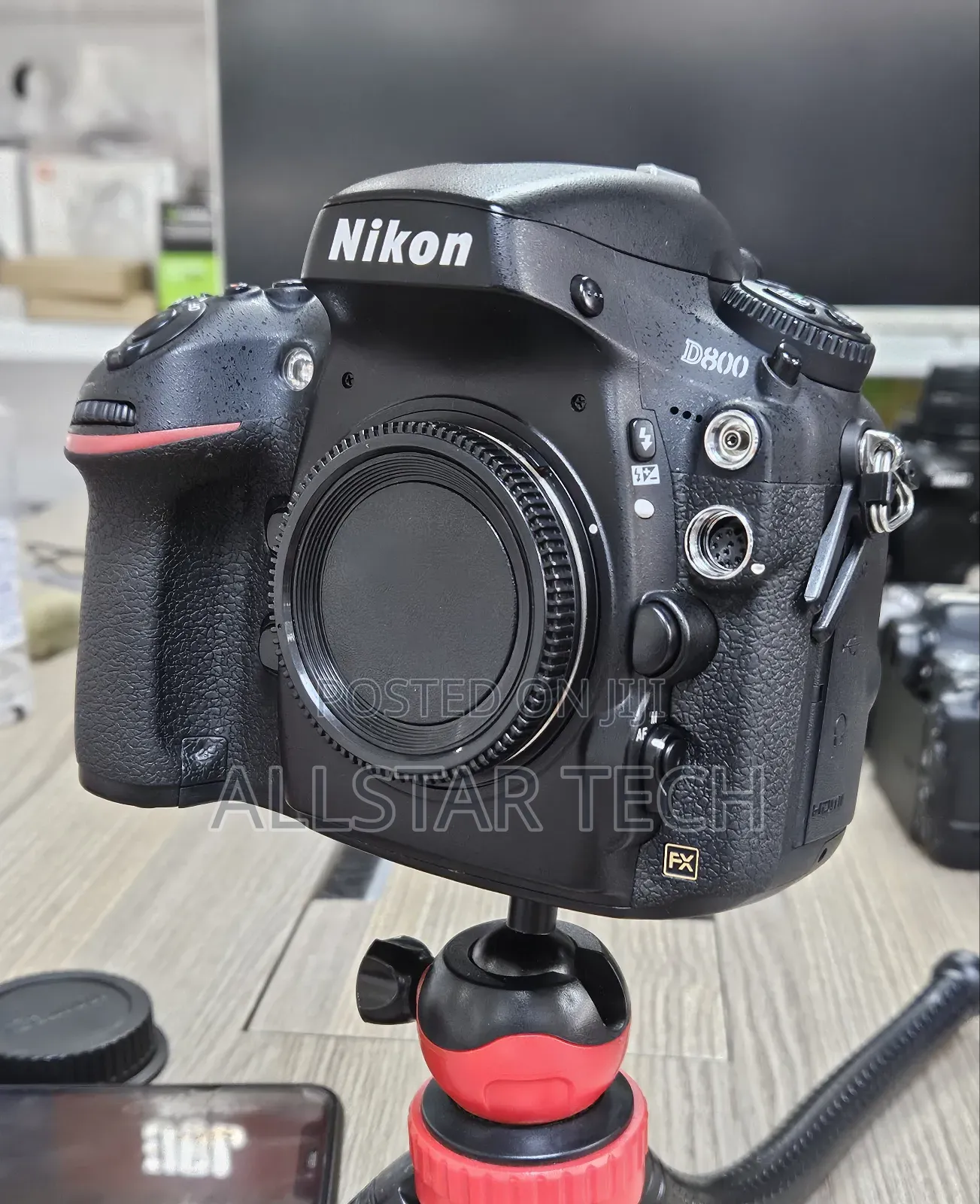 Nikon D800 Digital SLR Camera (Body Only)