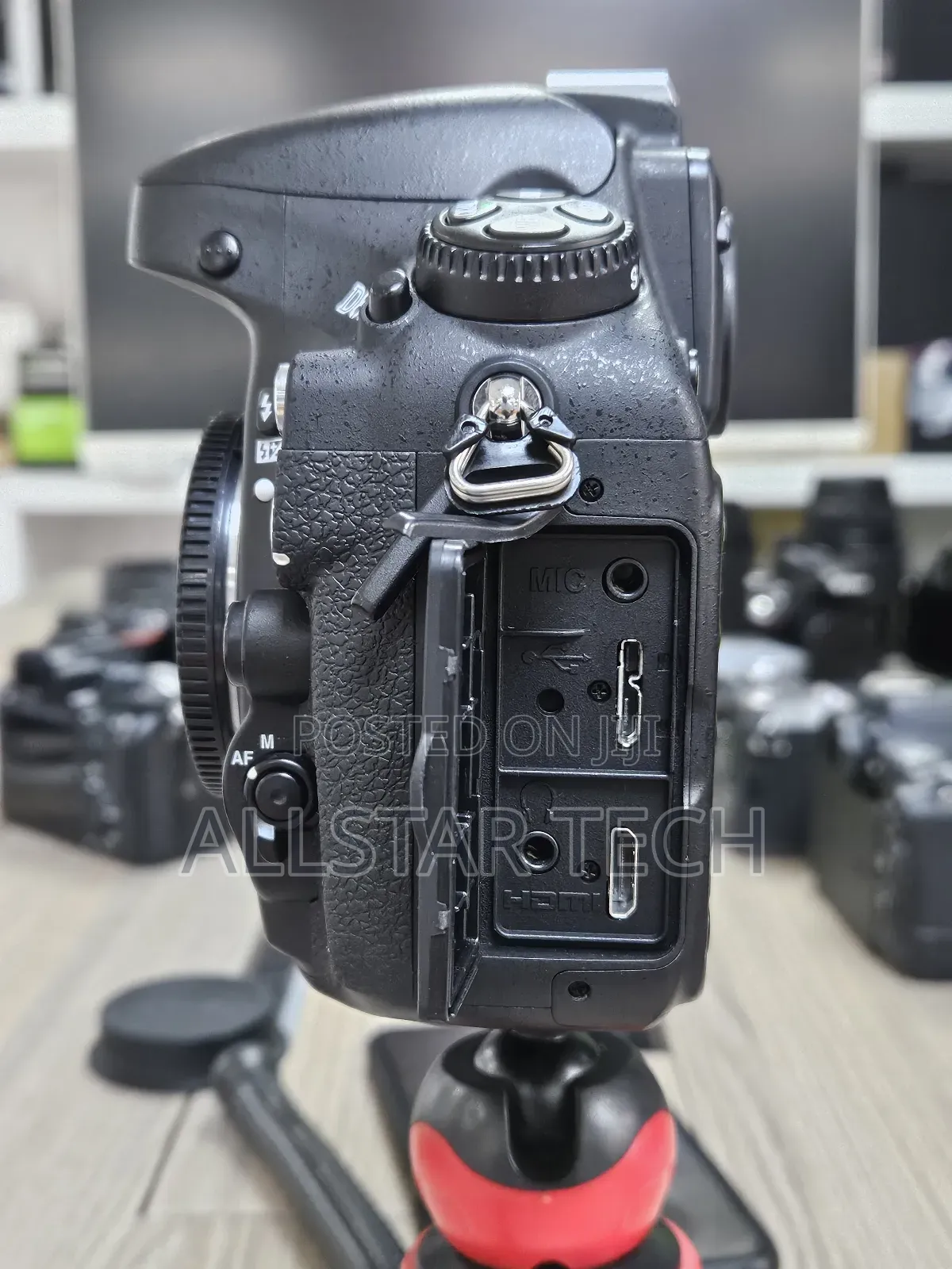 Nikon D800 Digital SLR Camera (Body Only)