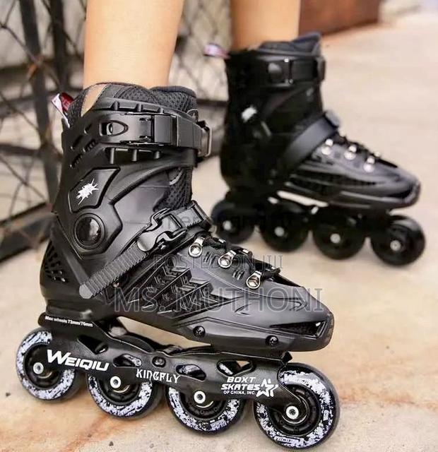 Premium Long Lasting All Black Skates With Sleek Gold Accents 40-44