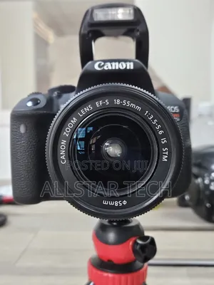 Canon Eos Rebel T5i DSLR Camera +Kit 18-55mm