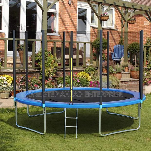 10 Ft Trampoline 400kg Weight Accomodations