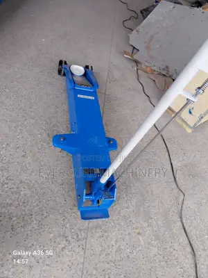 Heavy Duty 10tonne Trolley Jack Machine